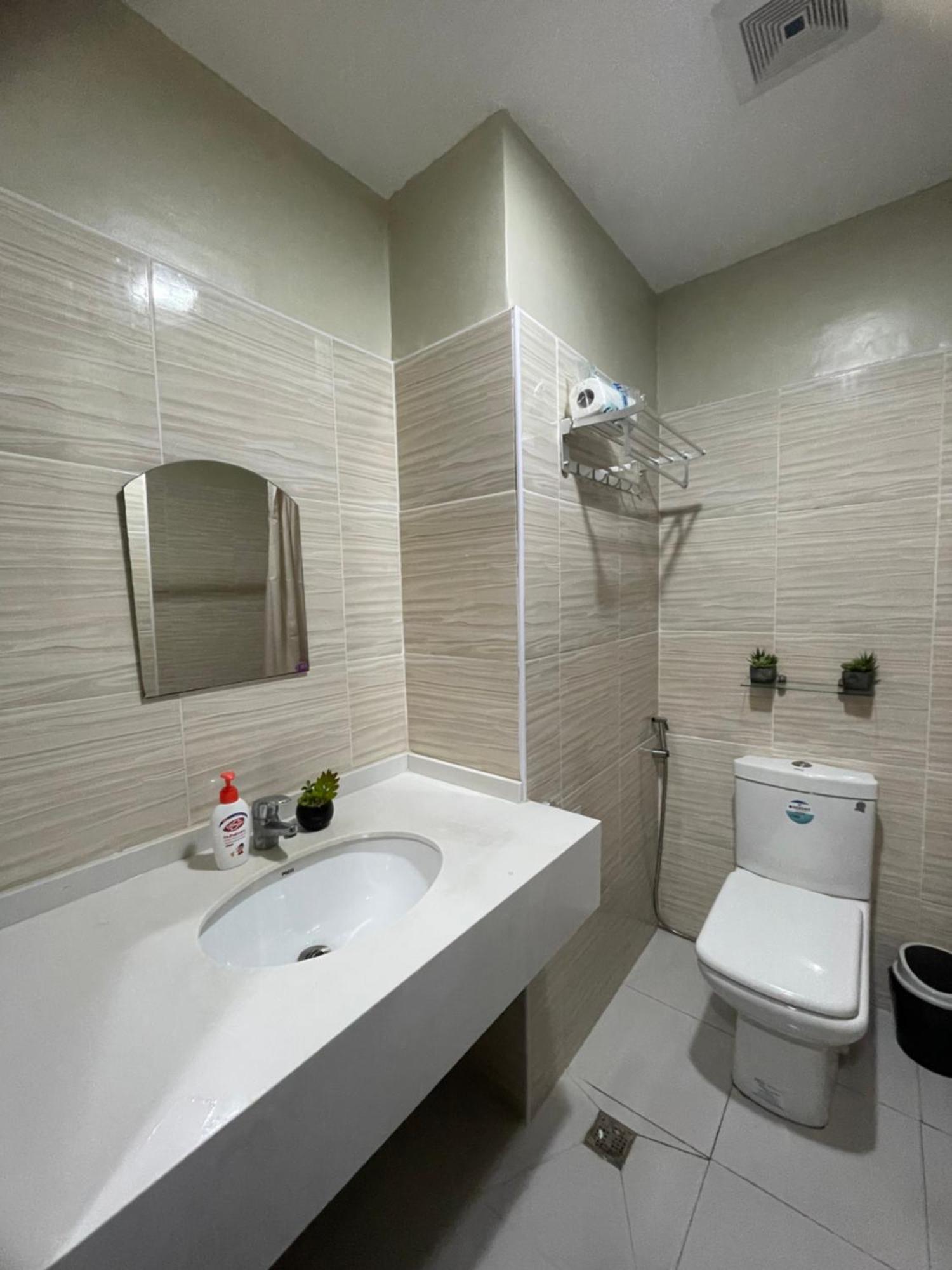 Bamboo Bay Community Hotel Mandaue City