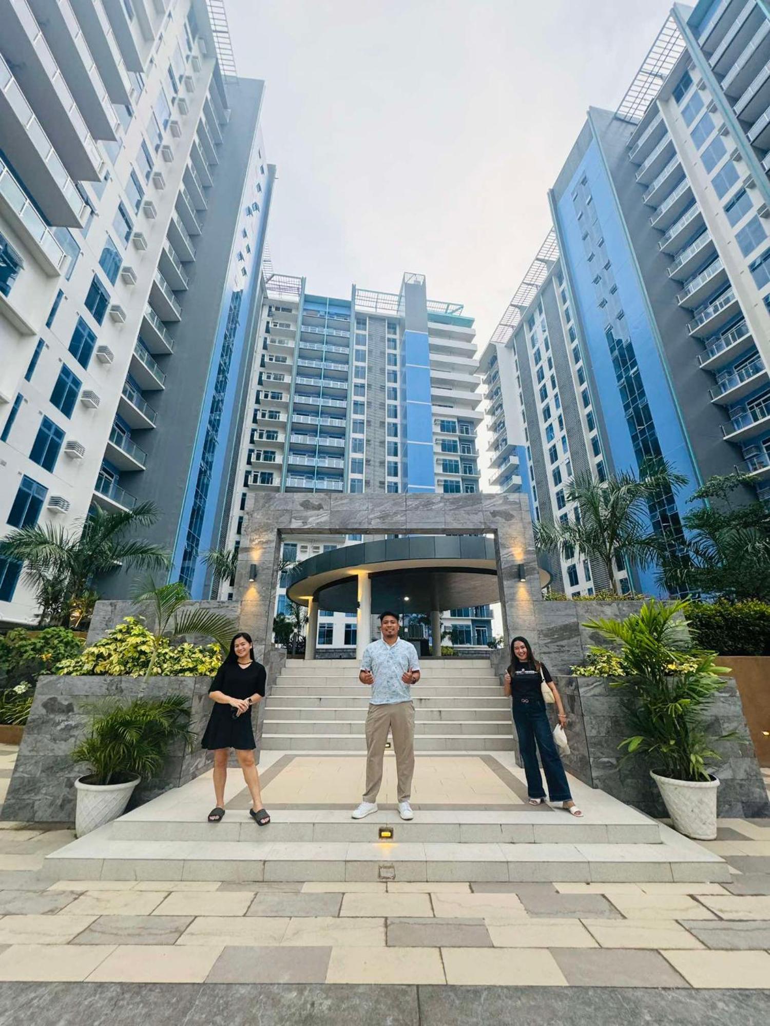 Aparthotel Rob's Ph 420 Mivela Garden Residences