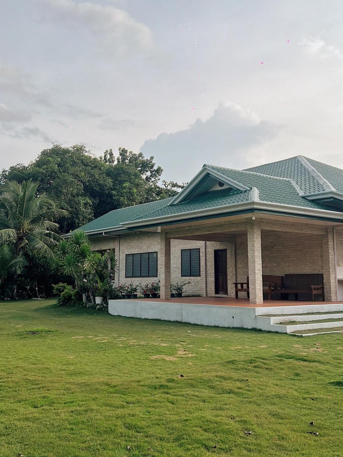 Casa Carmencita Cebu - Ocean And Garden In Asturias, Cebu Villa