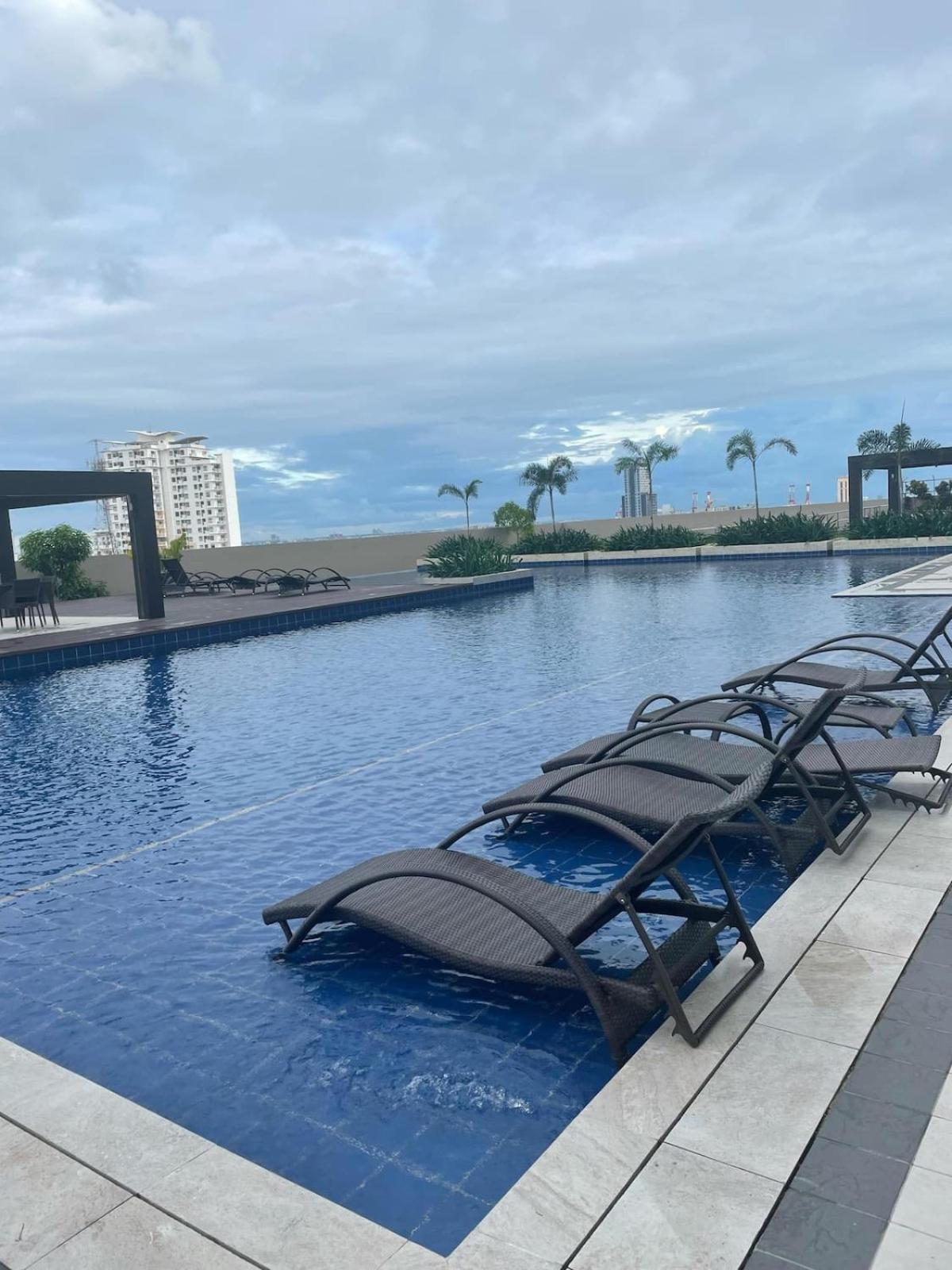 Apartment City-view Near Ayala & Sm Cebu
