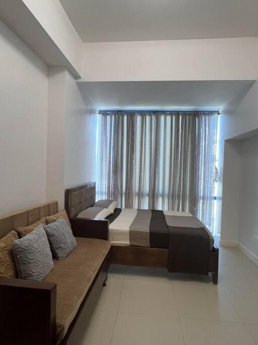 Aparthotel Unit Located At 38 Park Avenue In It Park *