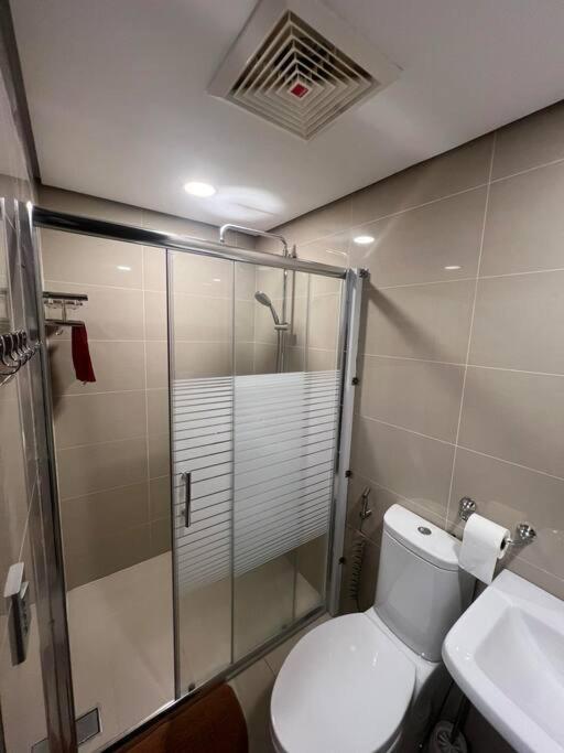 Unit Located At 38 Park Avenue In It Park Aparthotel