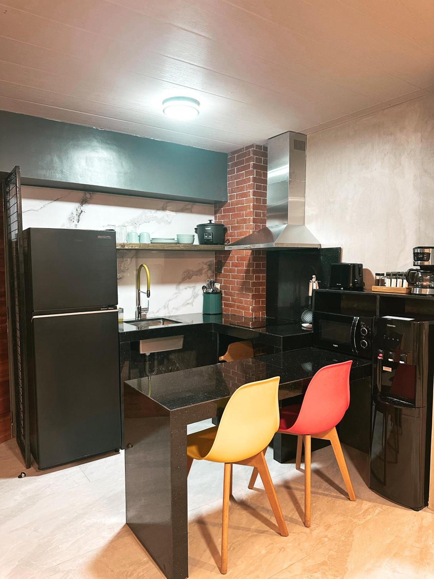 Blue Tulip - 4mins From Mactan Airport 5*