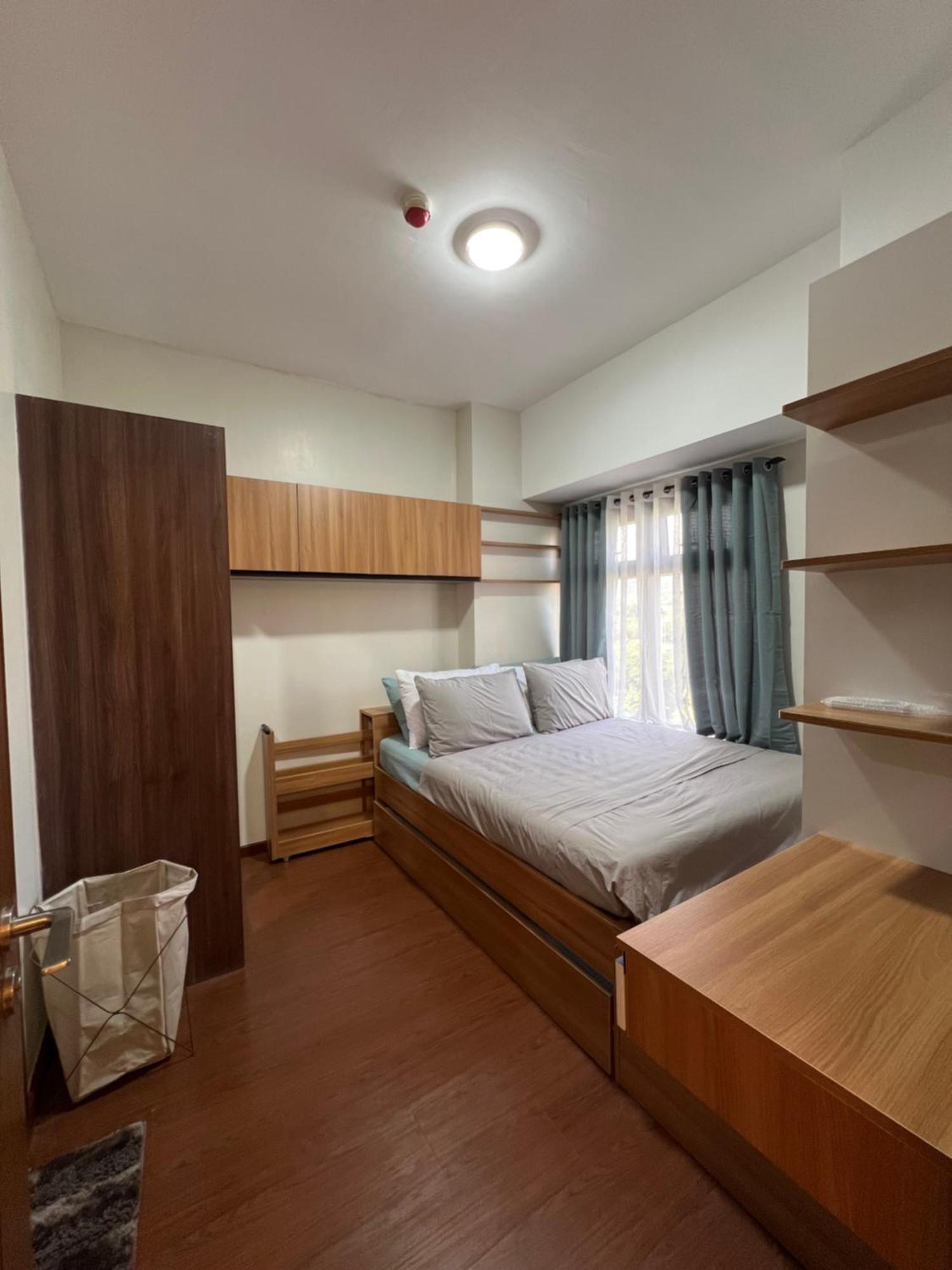 Meggy Cozy 1br In Azalea Center Cebu