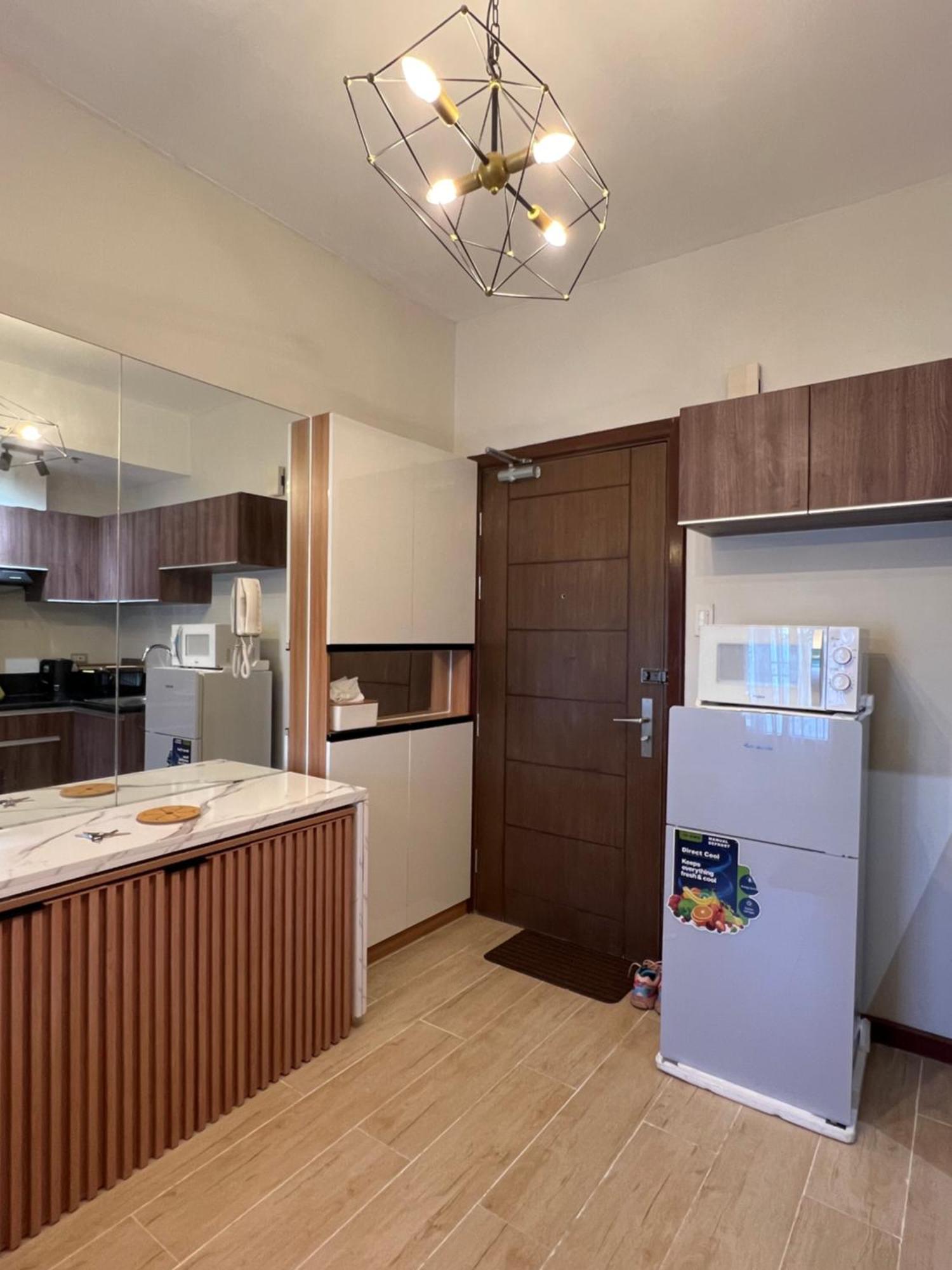 Apartment Meggy Cozy 1br In Azalea Center Cebu