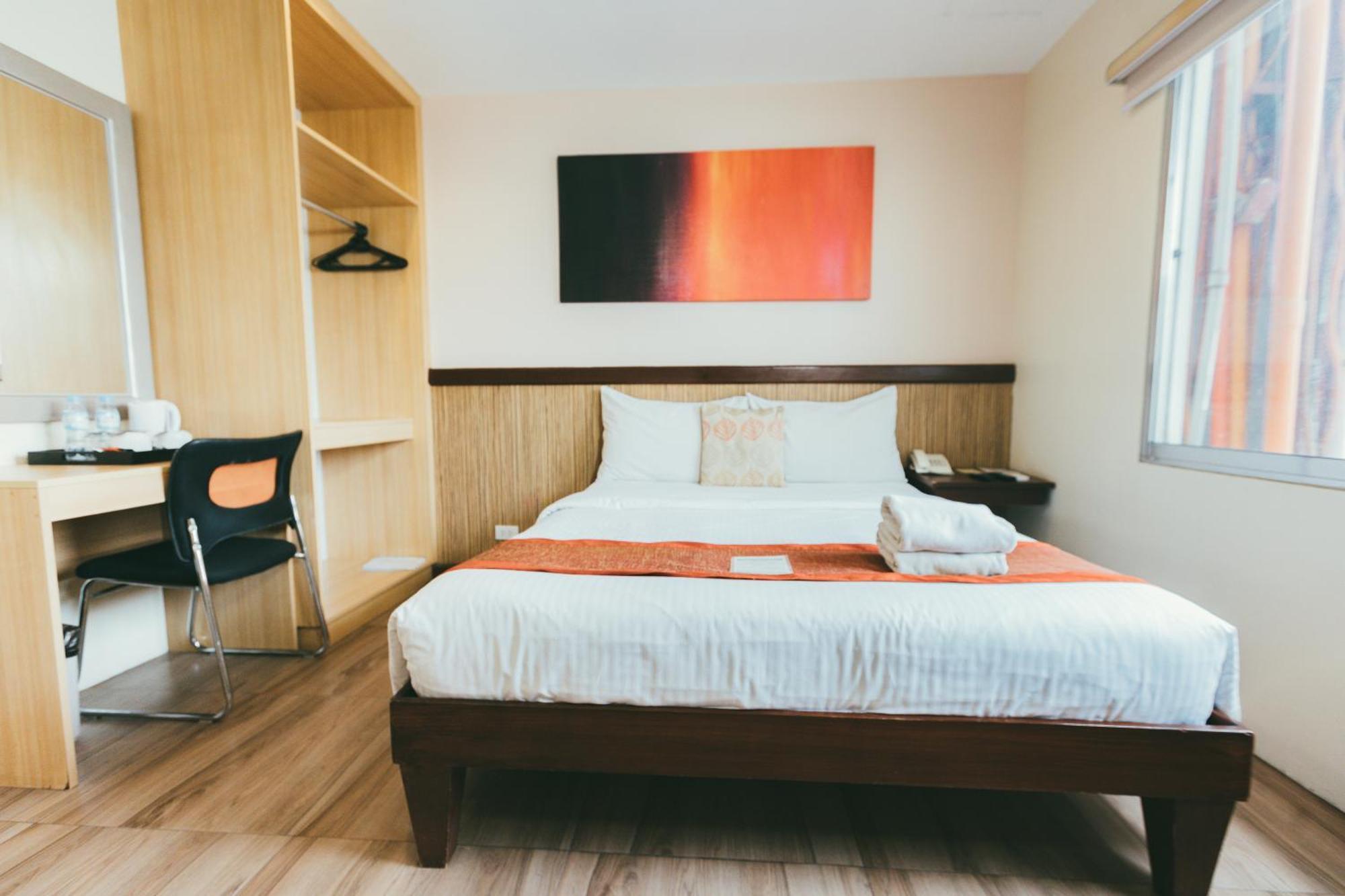 Hotel Ns Royal