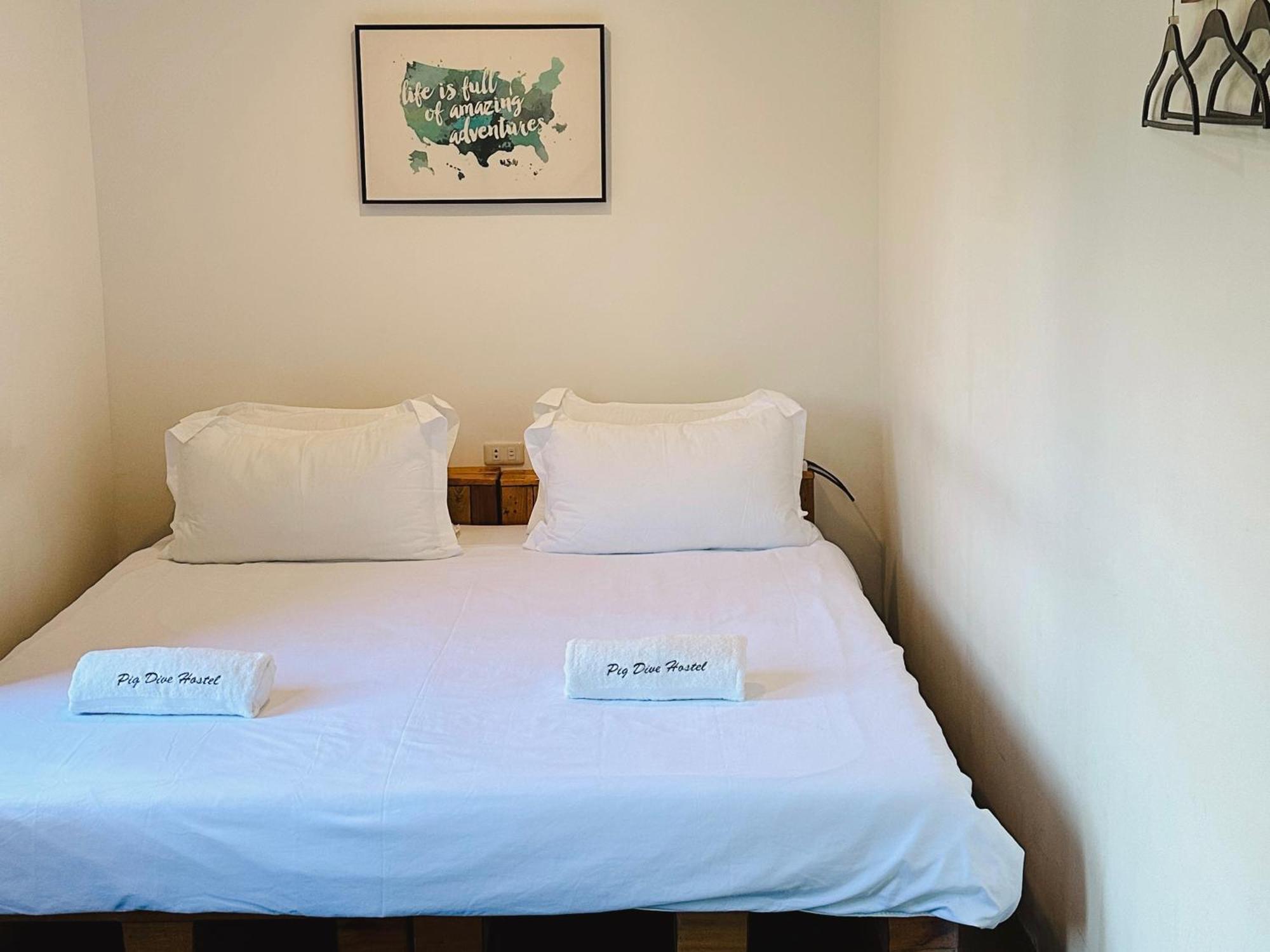 Hostel Pig Dive