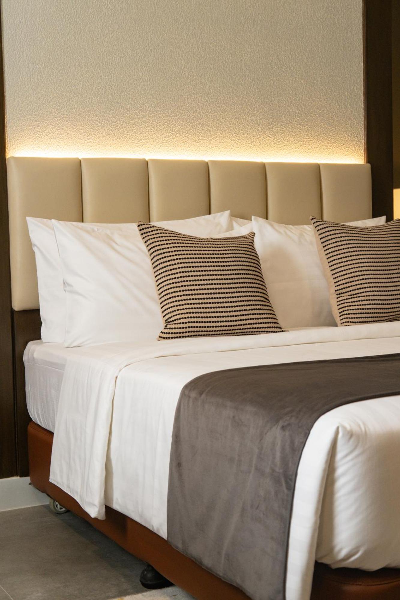 Amber - 3* Cebu