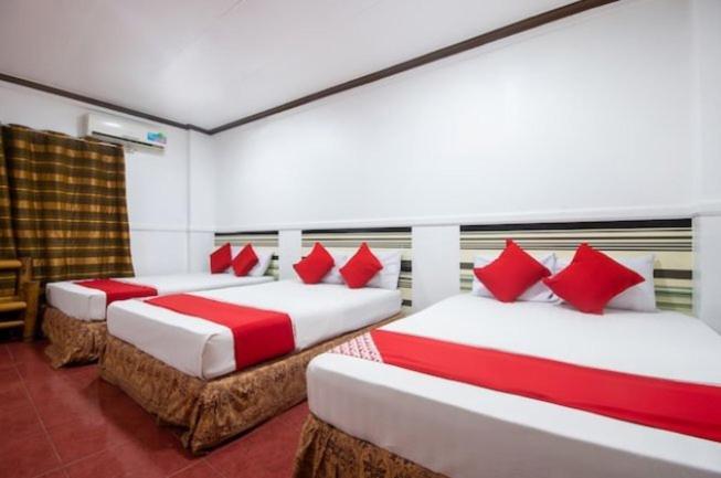 Max Travellers By Reddoorz Lapu-Lapu City