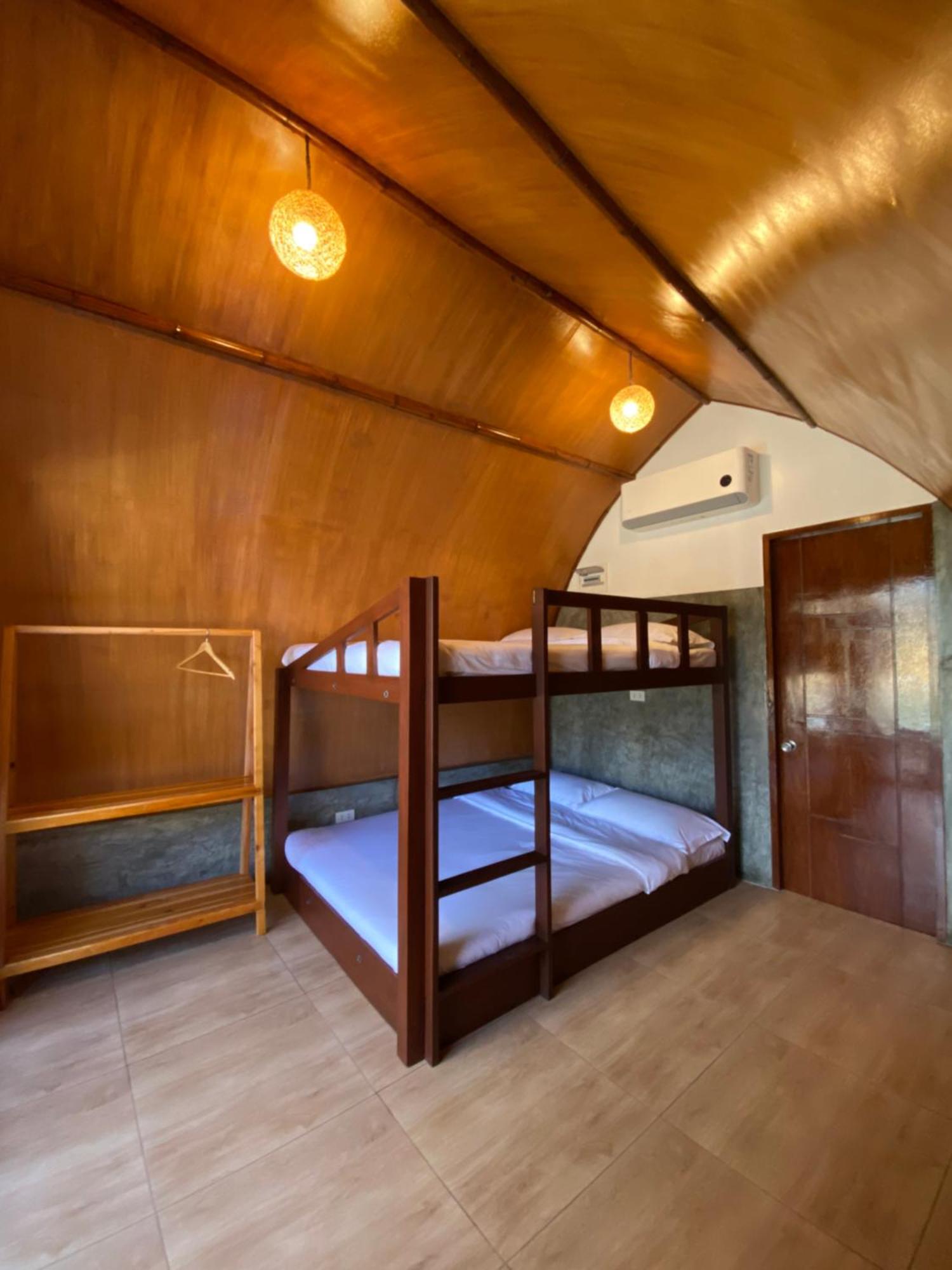 Chalet East