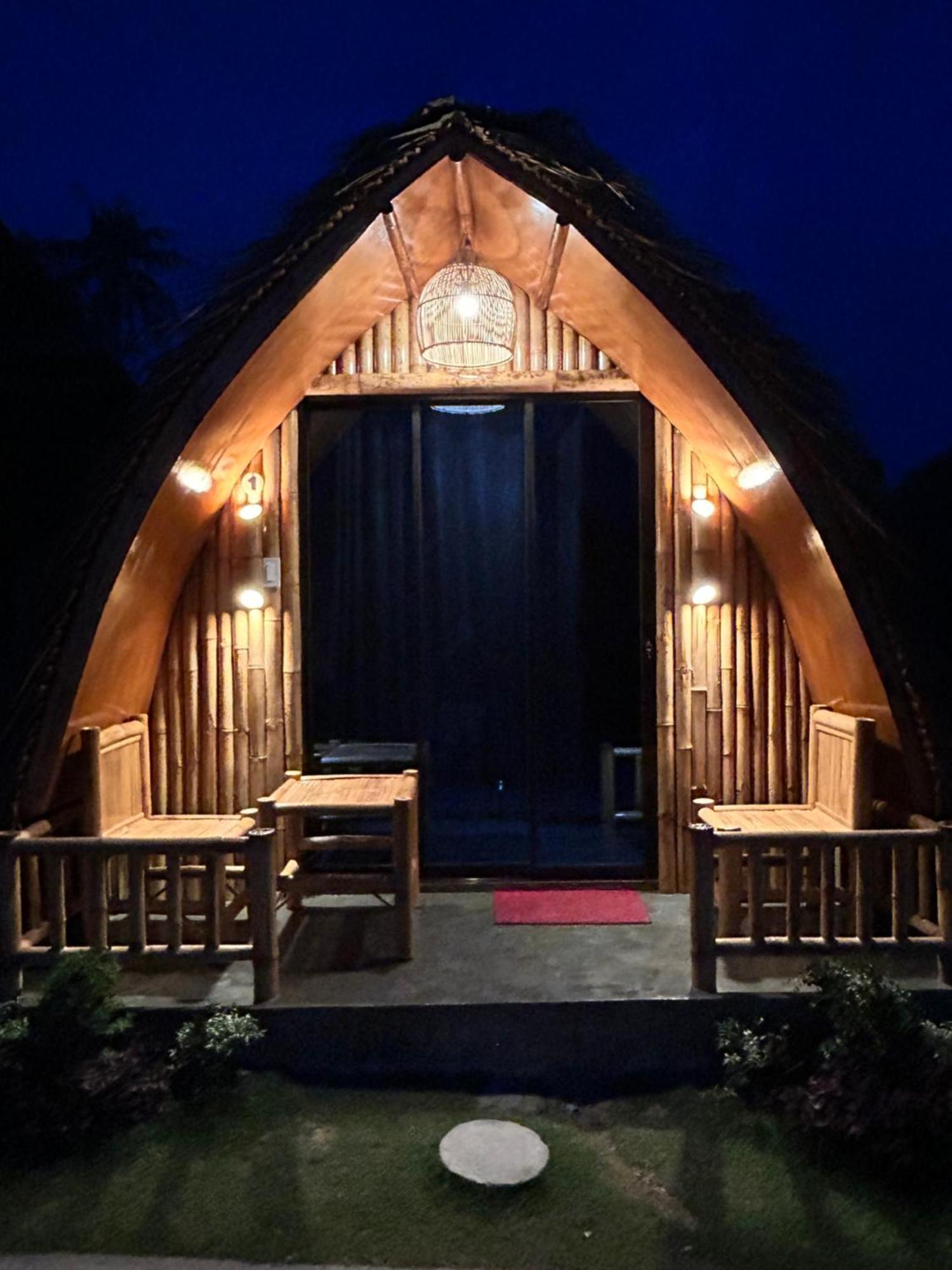Chalet East