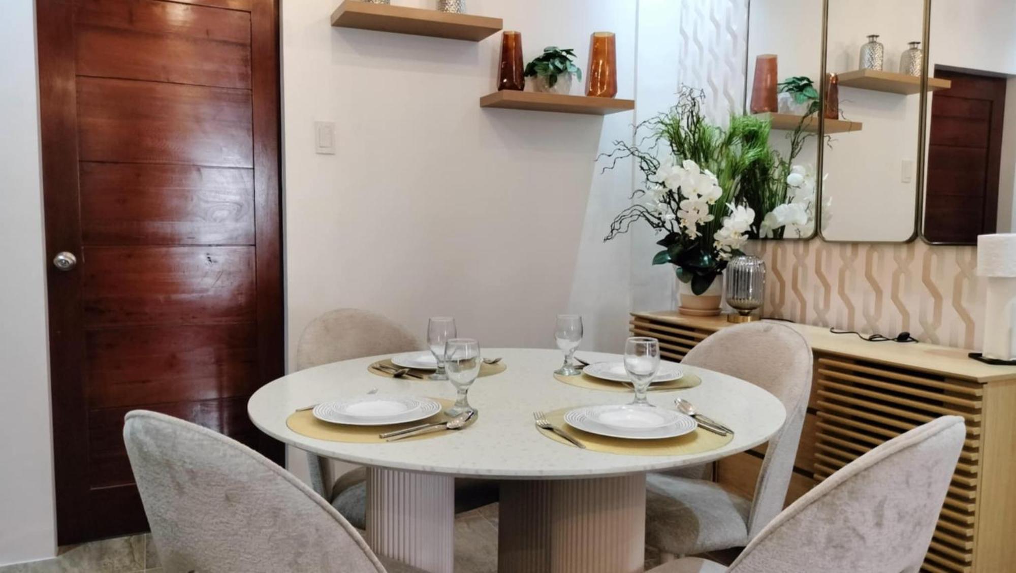 Mactan Reihenhaeuser Holiday home *