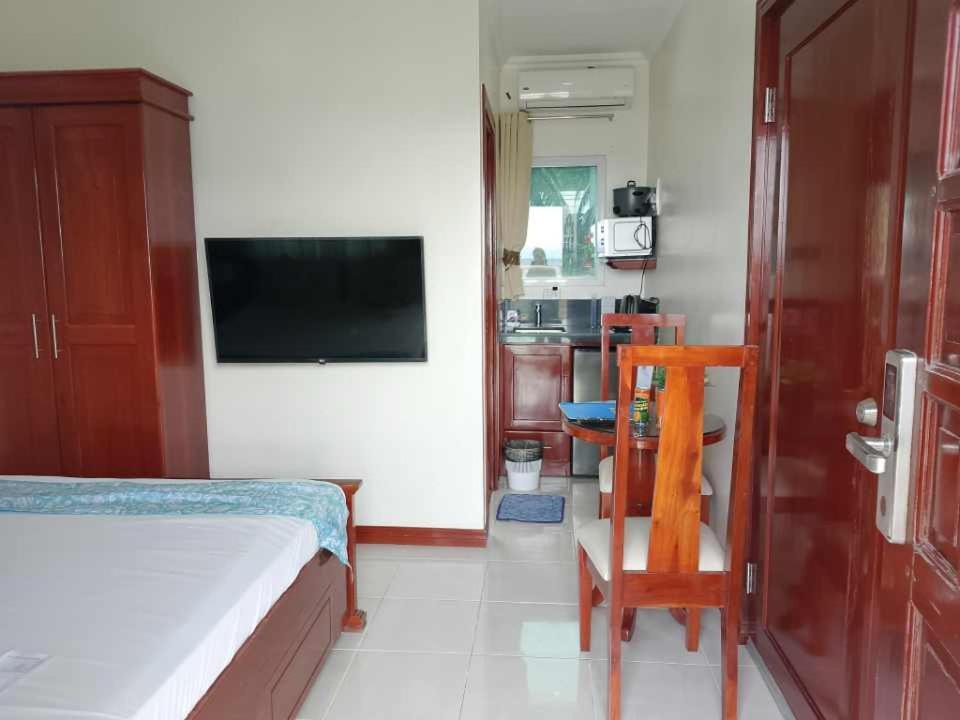 Ocean Breeze Resort 3*