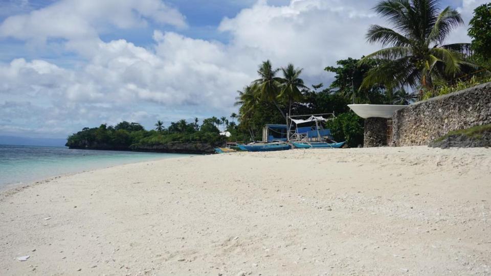 Dapdap Shorelines House San Francisco (Cebu)