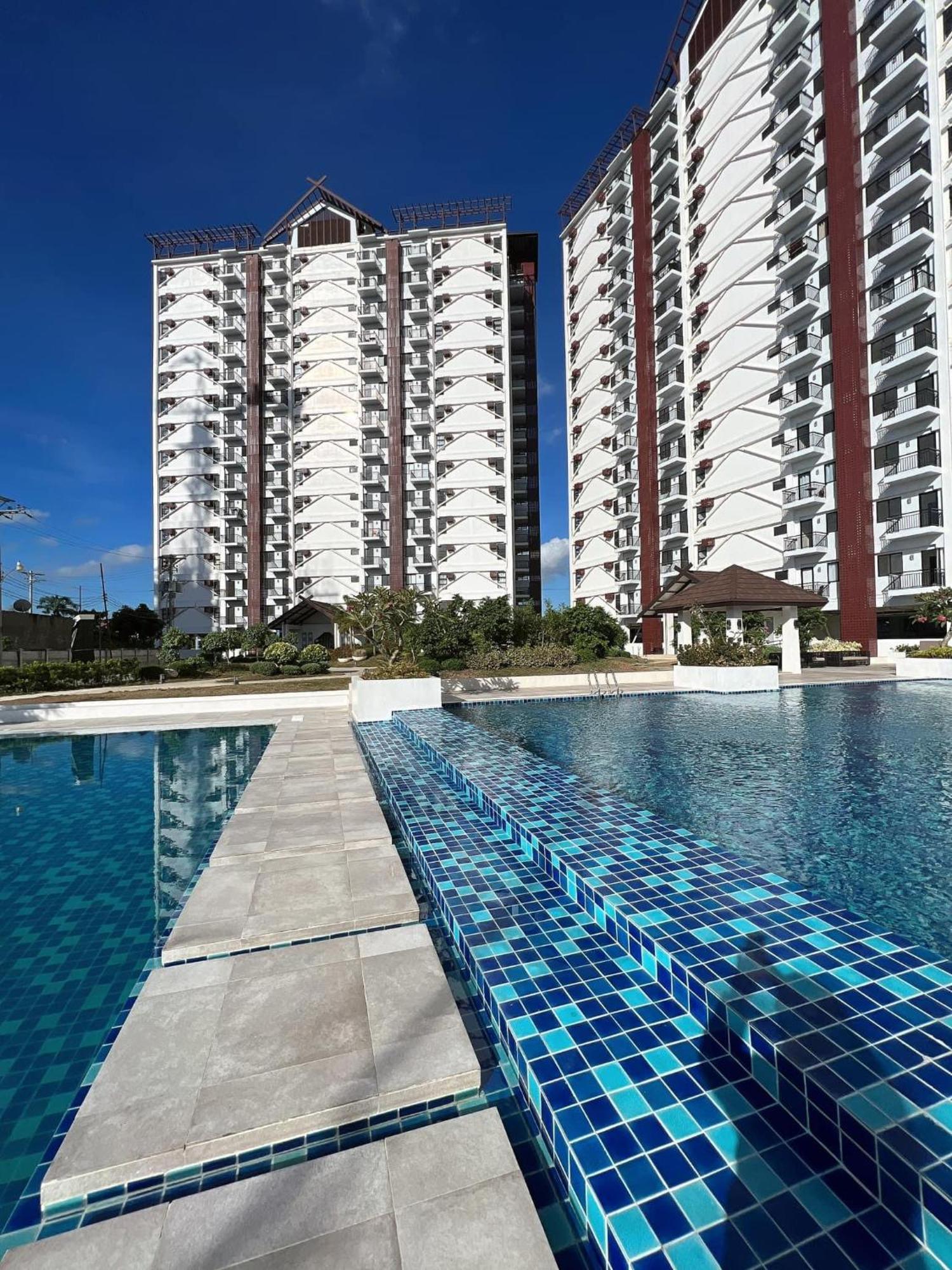 Carpe Diem Staycation Aparthotel