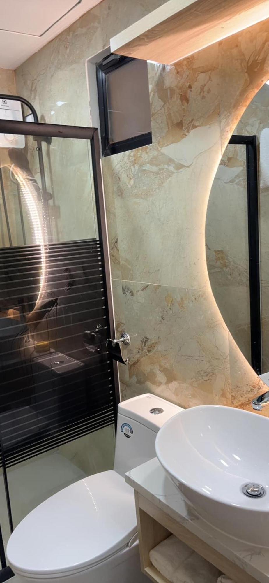 Carpe Diem Staycation Aparthotel