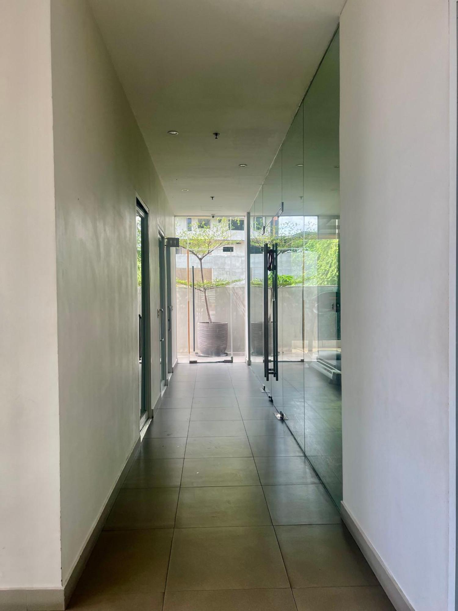 Sweet Staycation 1 Bedroom Apartment *