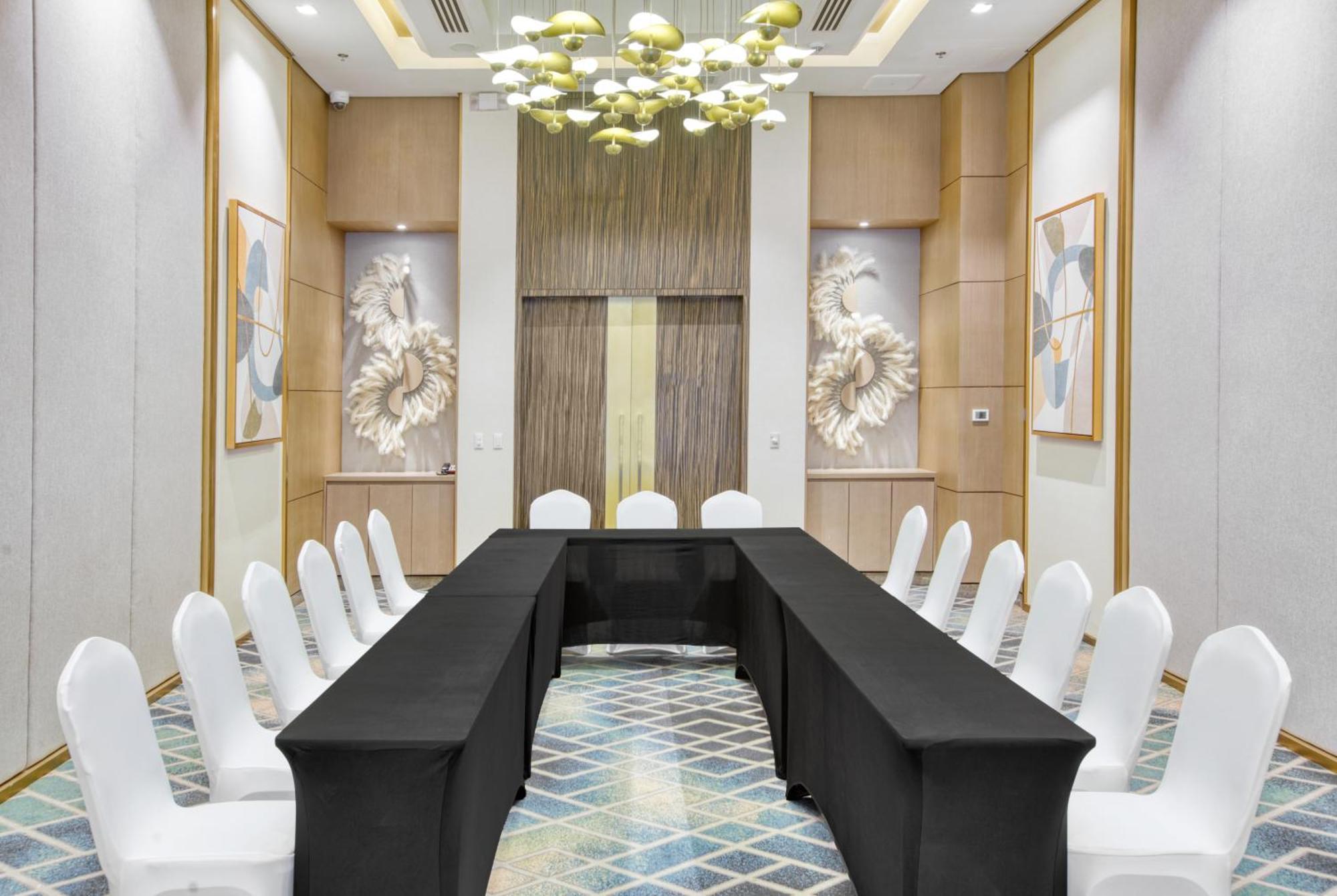Hotel Belmont Mactan
