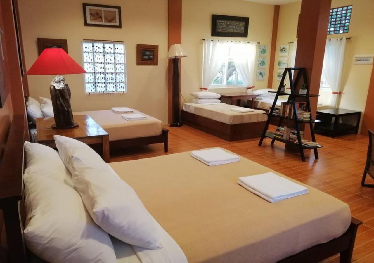 Hale Manna Coastal Gardens Resort *