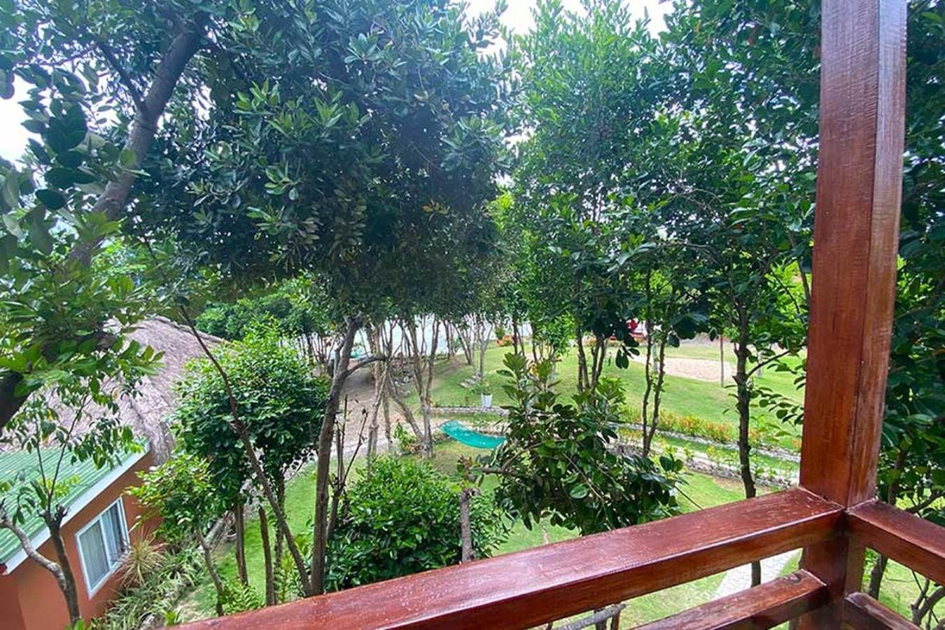 Hale Manna Coastal Gardens Resort