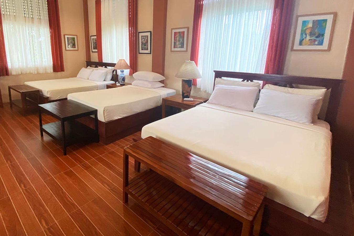 Hale Manna Coastal Gardens Resort *