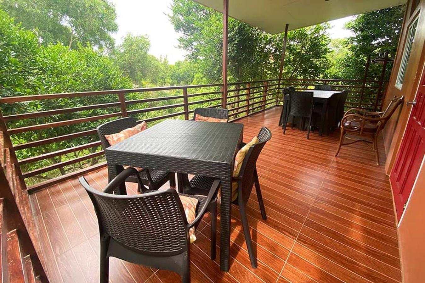 Hale Manna Coastal Gardens Resort Moalboal