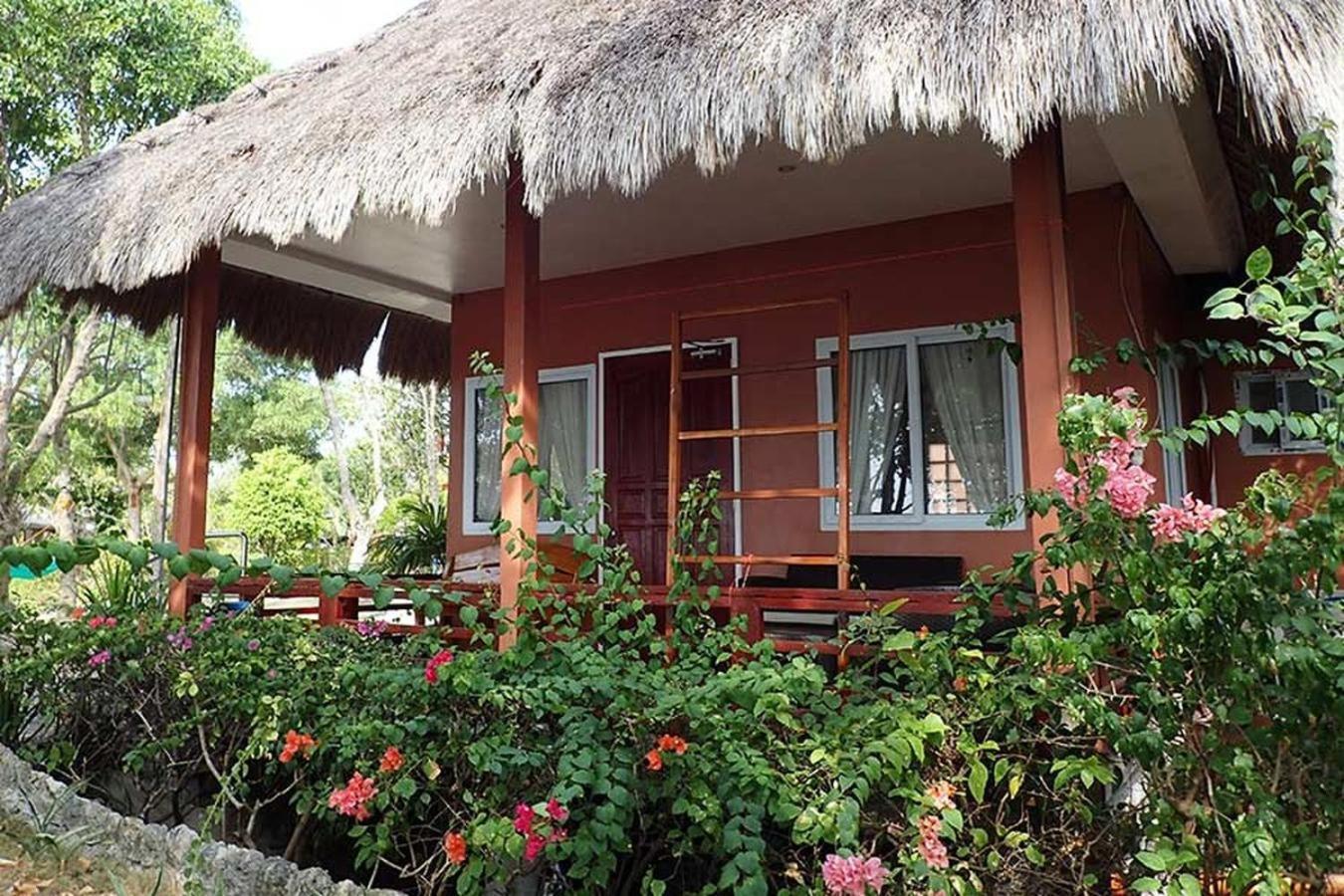 Hale Manna Coastal Gardens Resort Moalboal