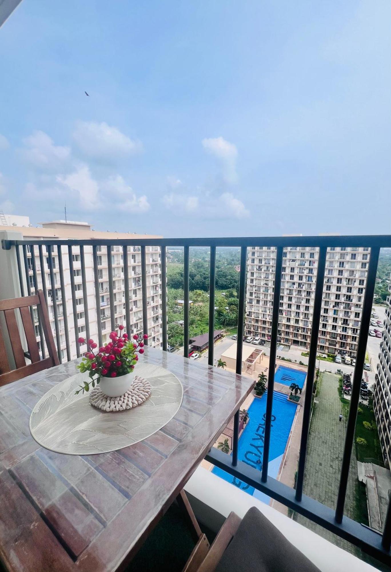 Cozy Pool And Seaview In Cebu With Balcony Near Mactan Airport *