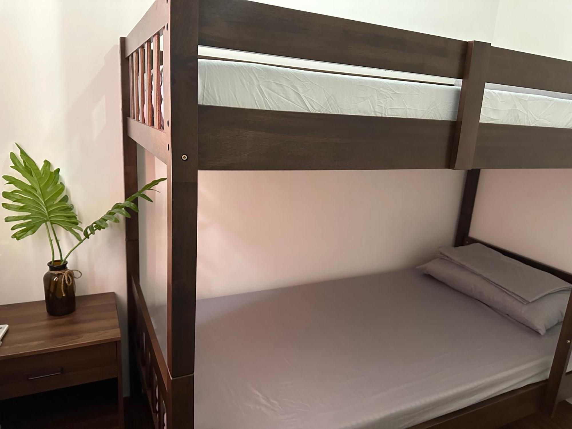 Almond Drive 2br Townhouse Near Srp Nustar Apartment