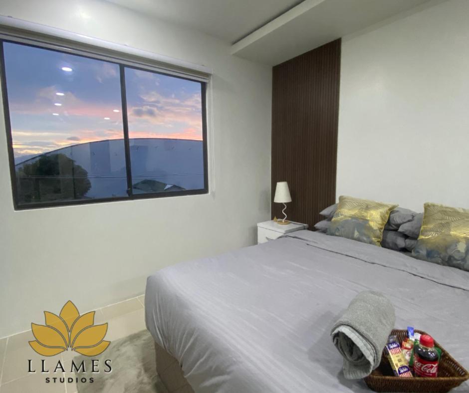 Llames Near Mactan Airport - Rustic & Spacious Aparthotel