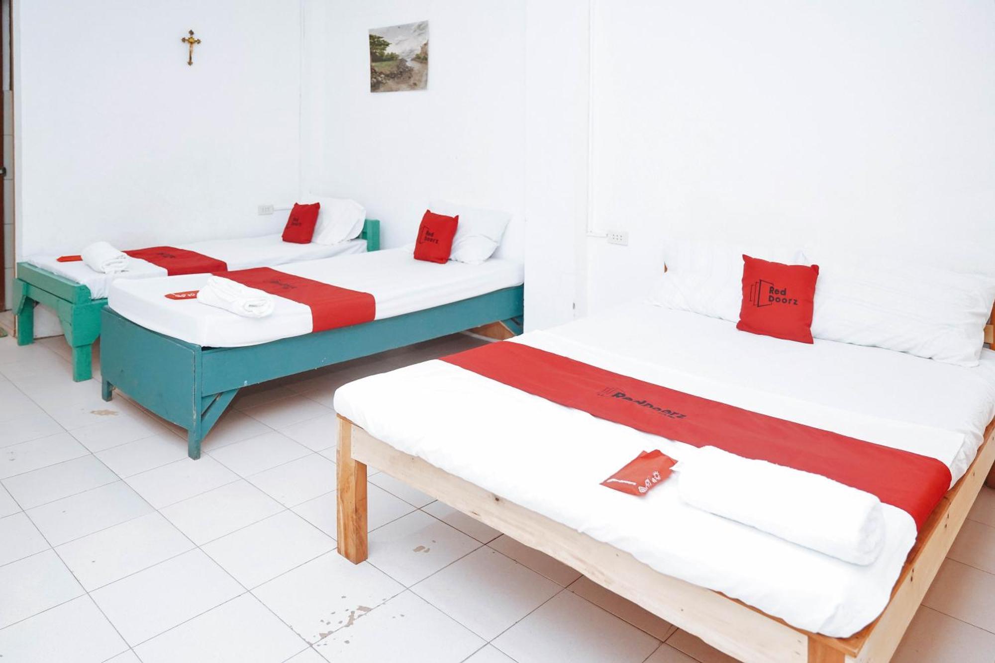 Resort Reddoorz At St Anthony *