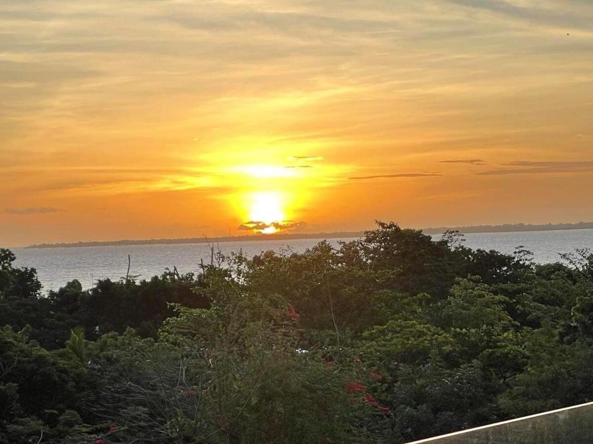 Apartment Tambuli Seaside Living 2br- Sea Vieww