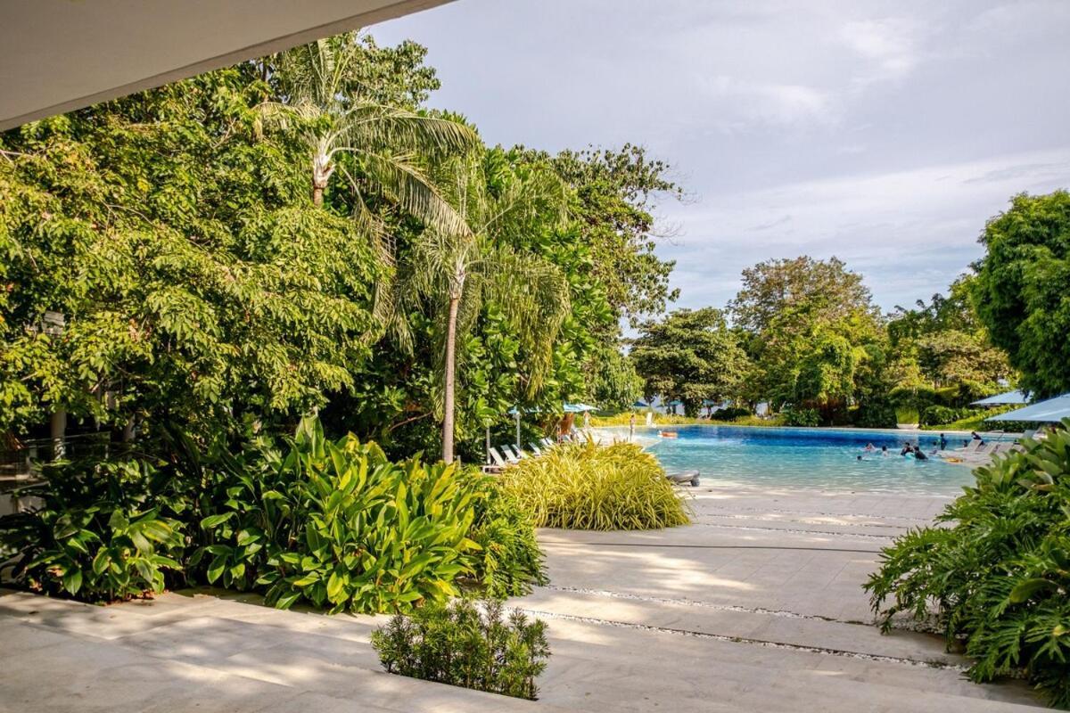 Tambuli Seaside Living 2br- Sea Vieww Apartment *