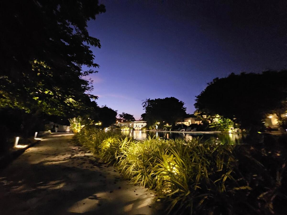 Tambuli Seaside Living 2br- Sea Vieww Apartment
