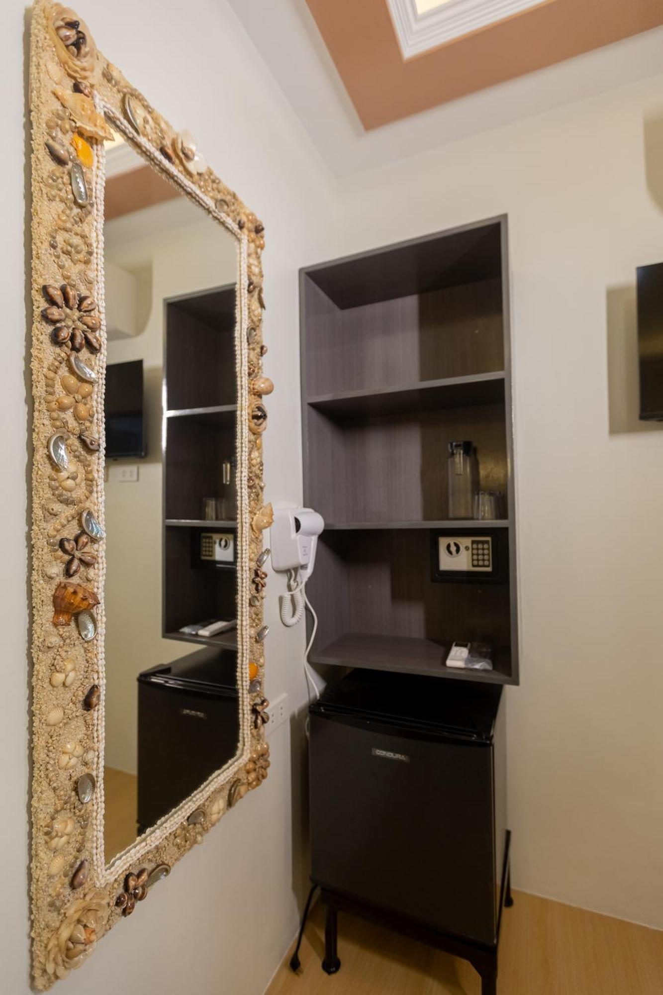 Anahaw Seaside Hotel 3*