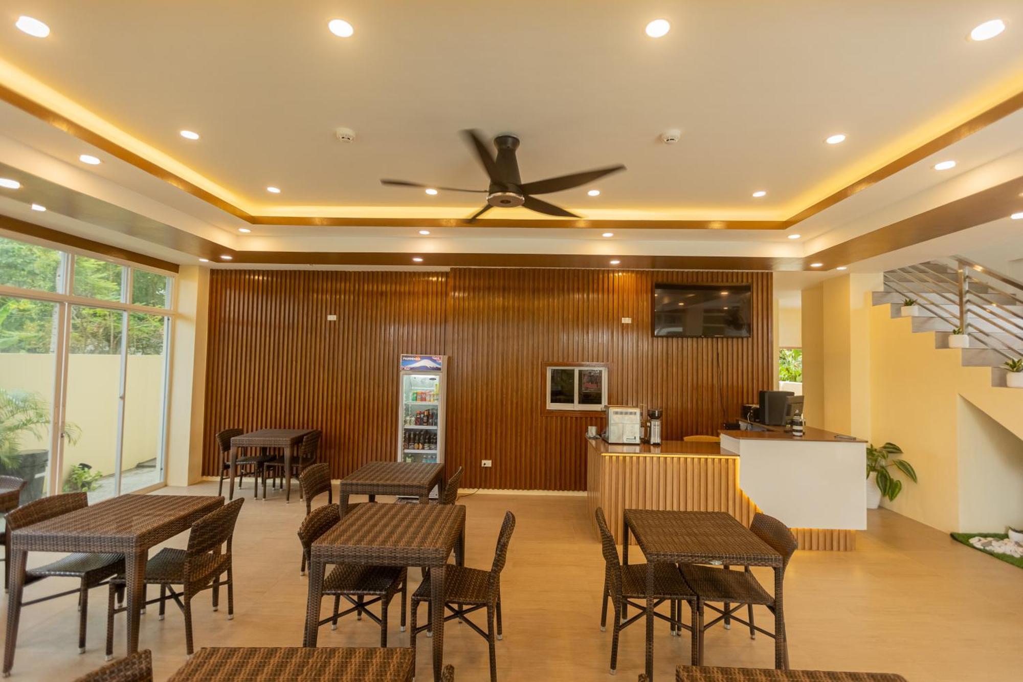 Hotel Anahaw Seaside Santa Fe (Cebu)