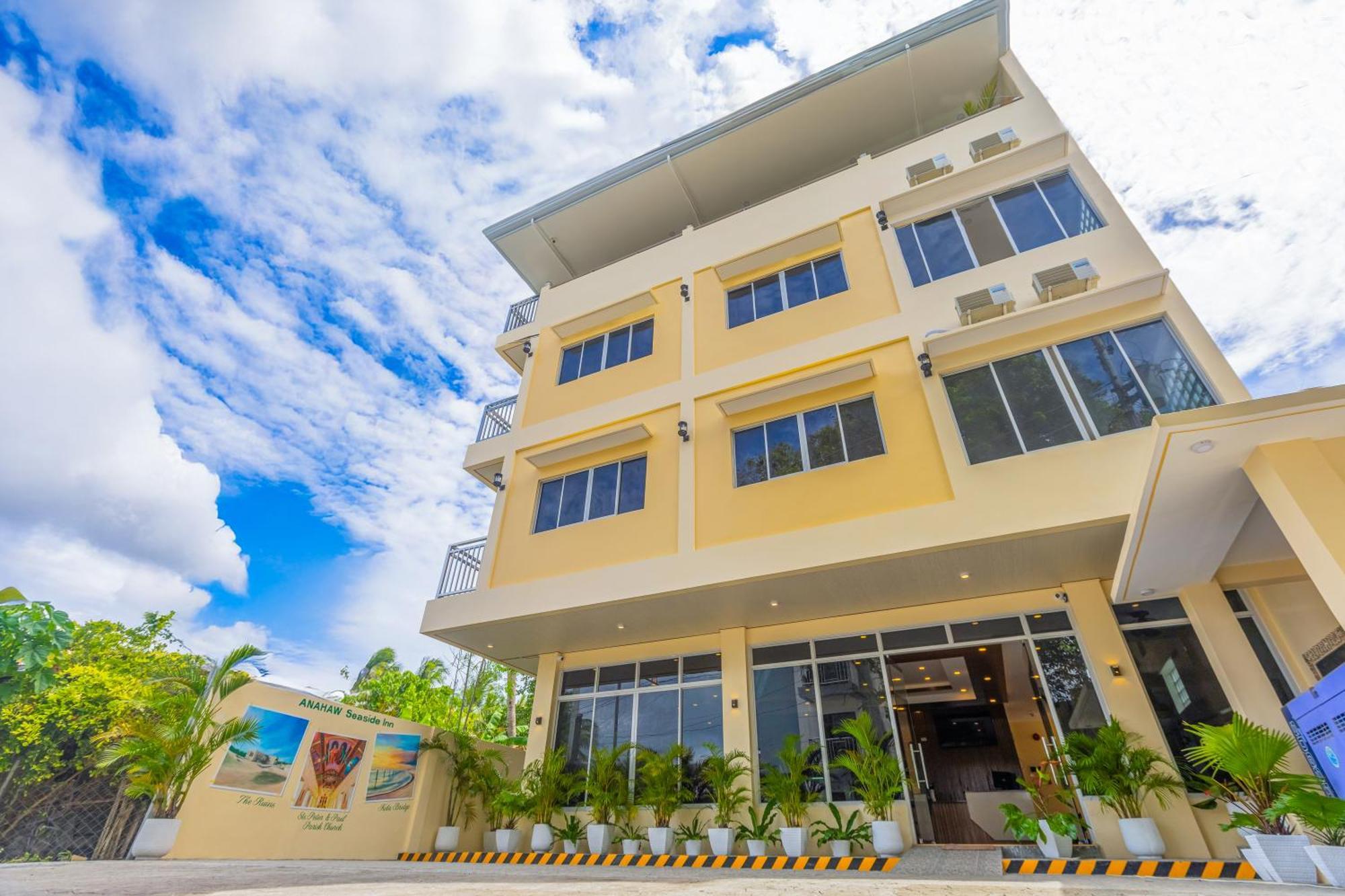 Anahaw Seaside Hotel