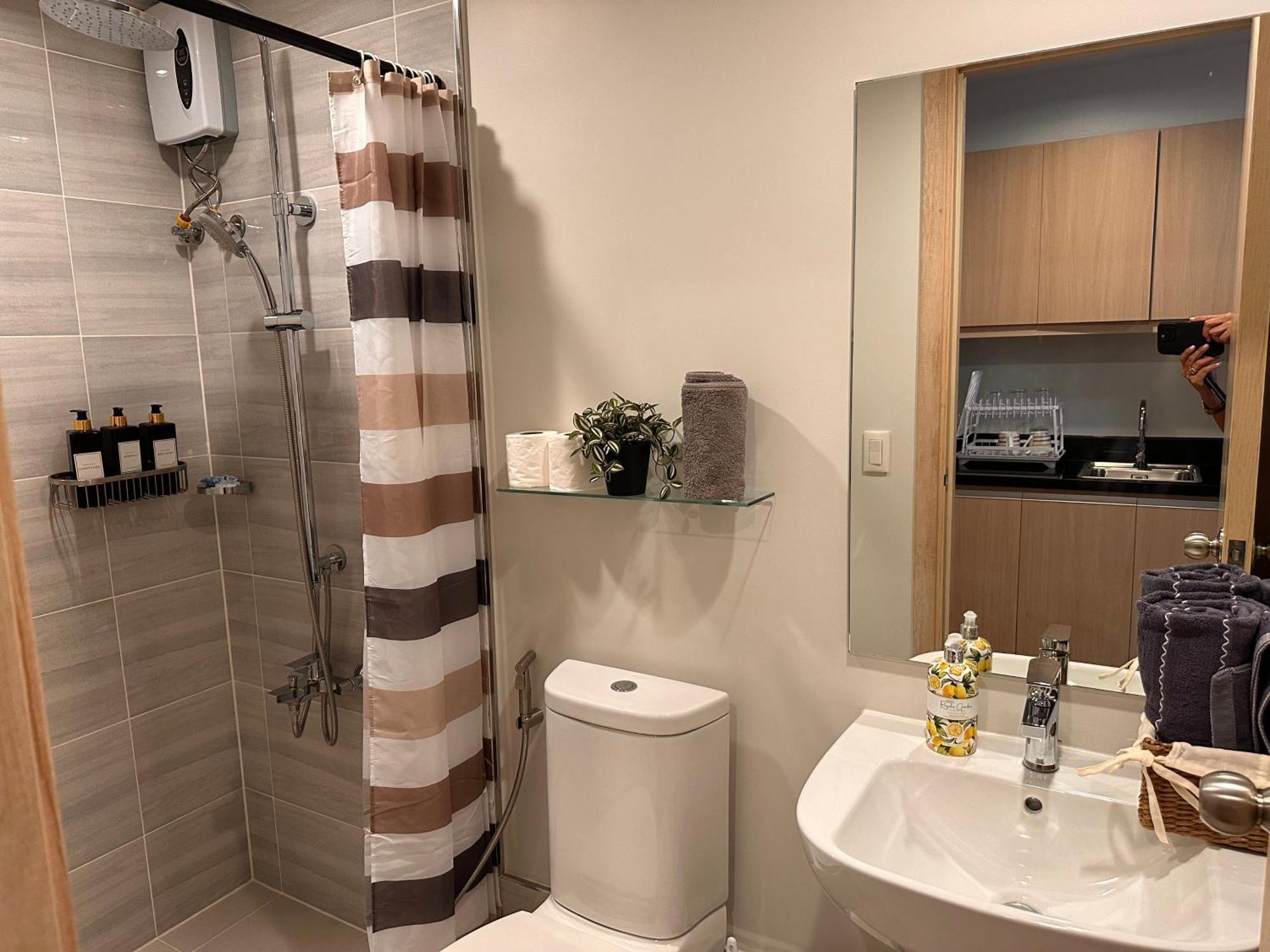 Solinea Residences 30thfloor Ayala Business Center Ph