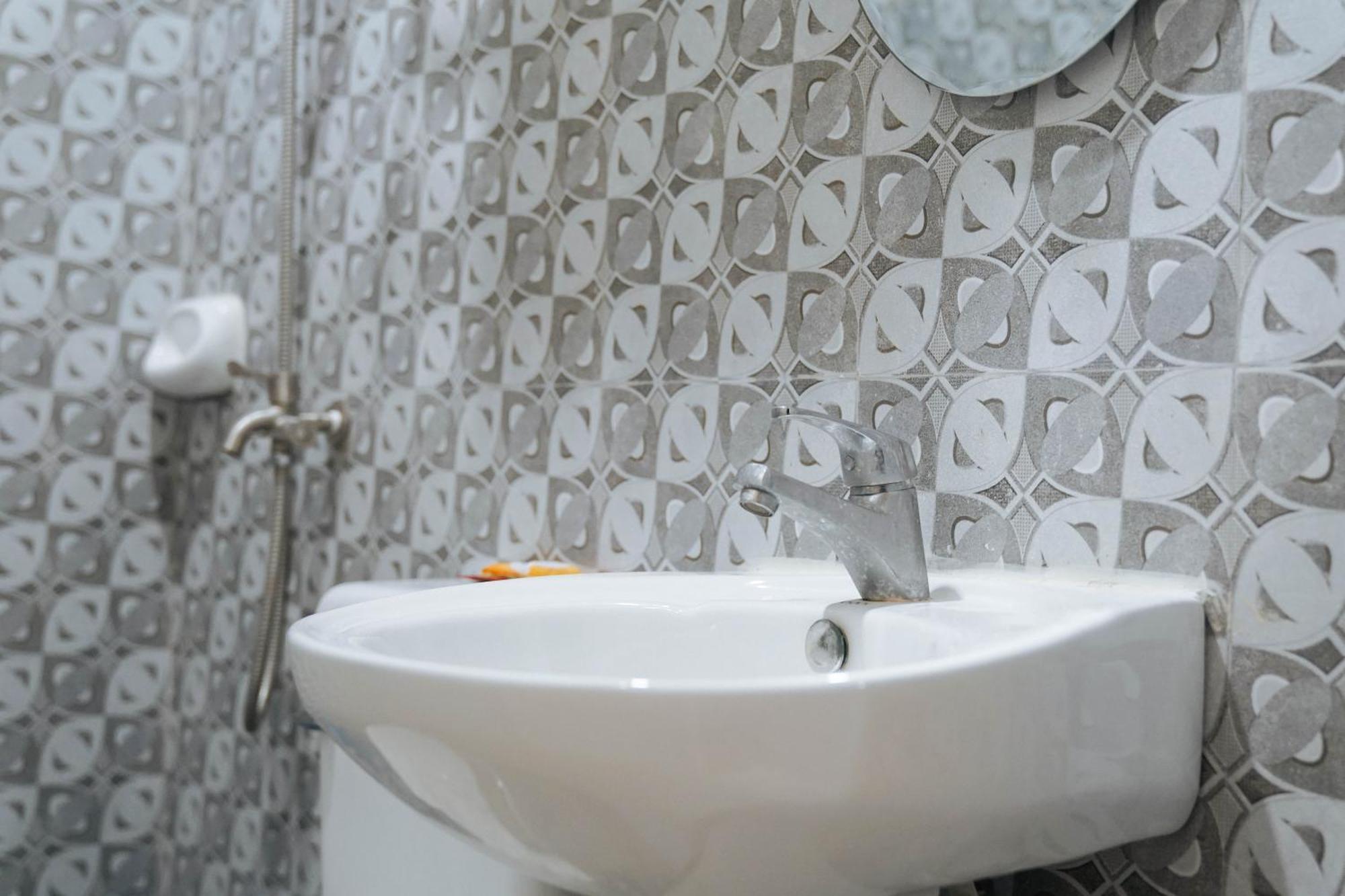 Aj Residences Apartelle Camotes Redpartner 2*