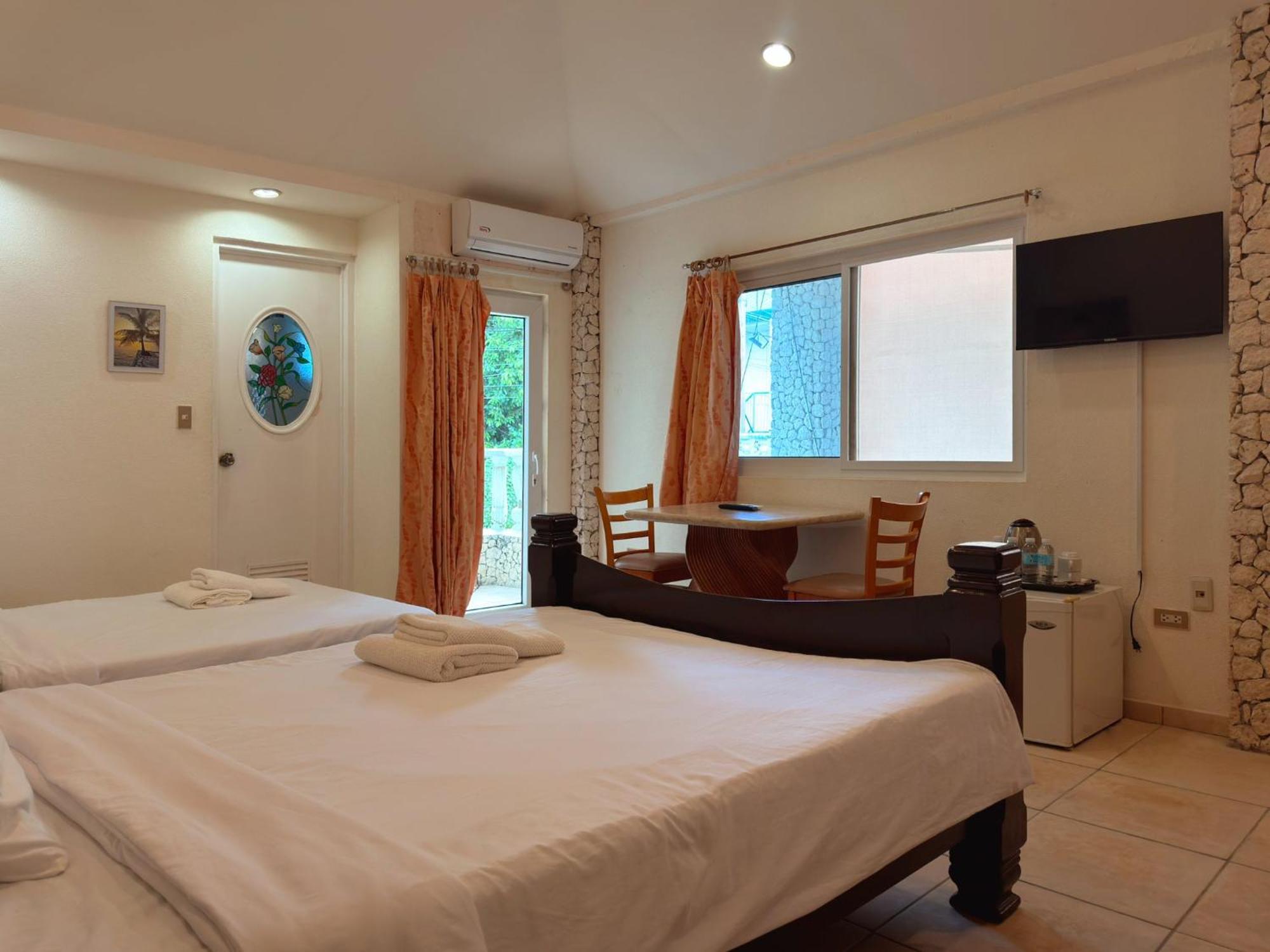 Sunset Hotel