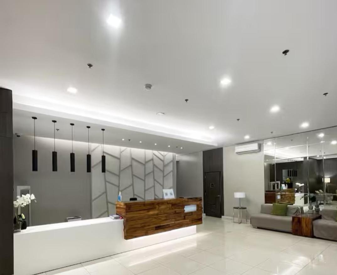Lj Staycation T2-25 5* Cebu
