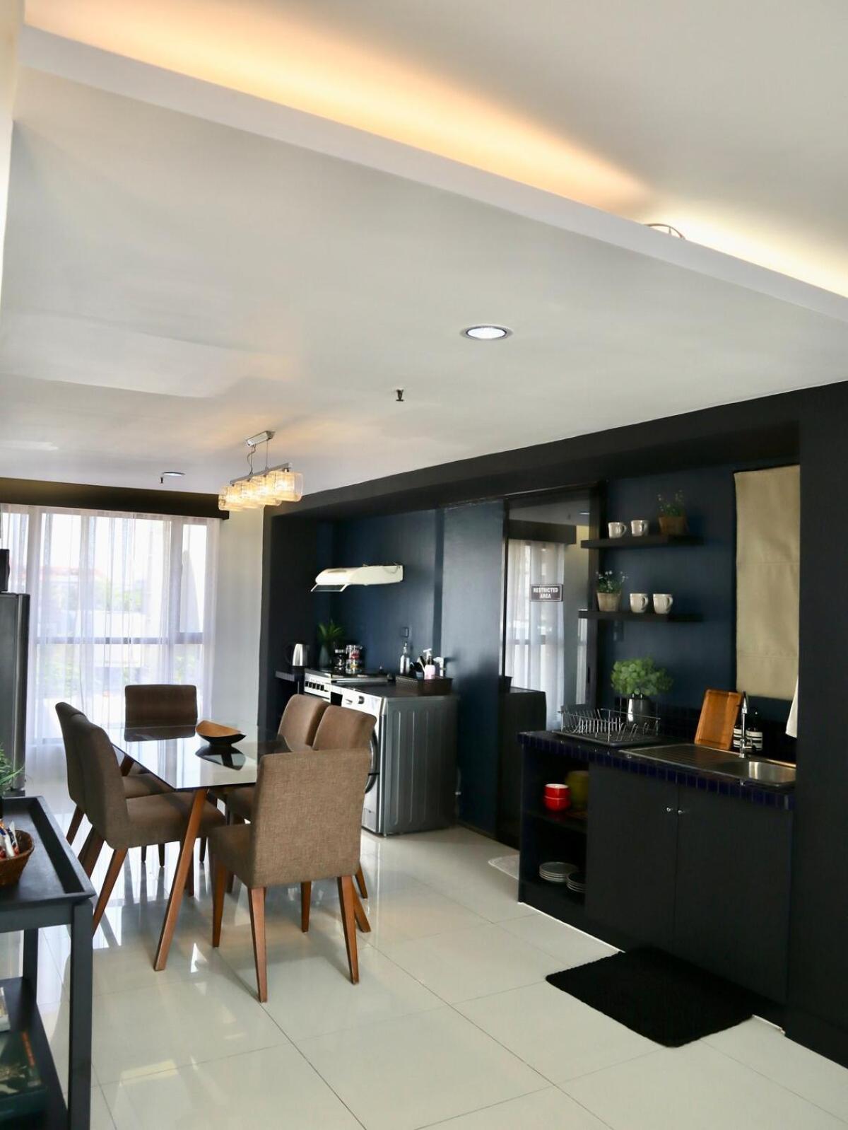Soho-style Loft - Center With 4br, Wifi And Gameroom Apartment *