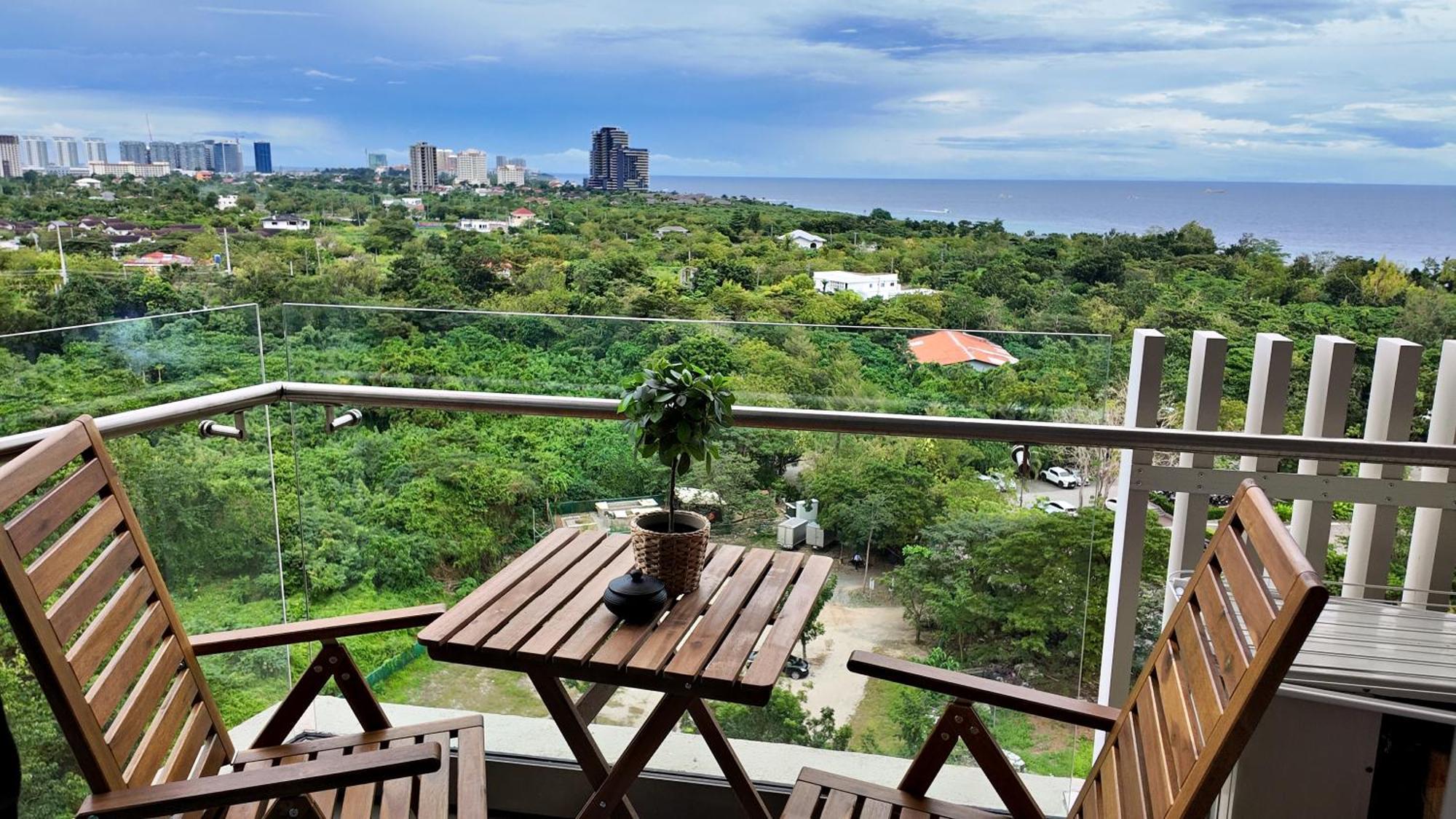 Dominiks Heaven Epic Ocean View Tambuli Pool *