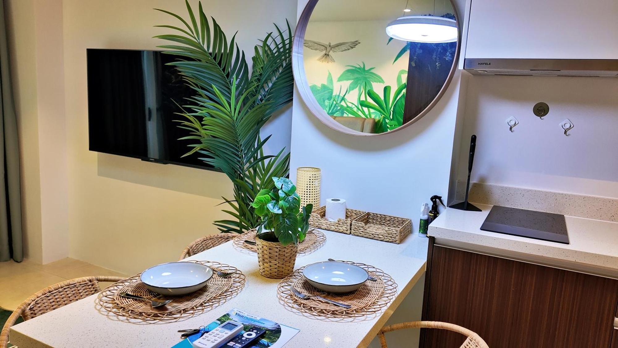 Dominiks Heaven Epic Ocean View Tambuli Pool Apartment Lapu-Lapu City