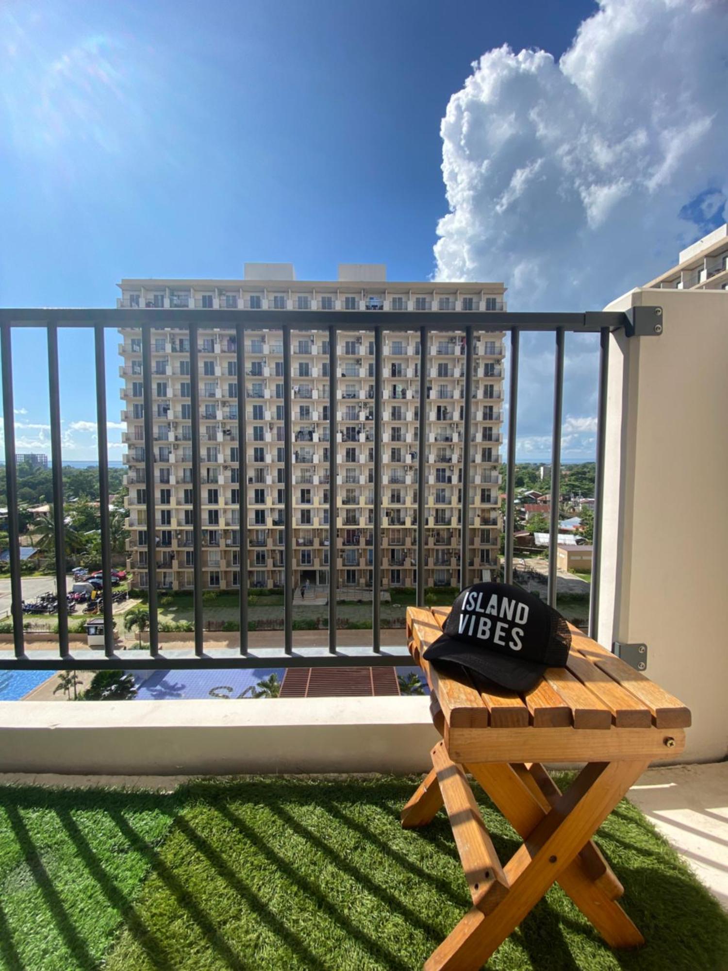 Aparthotel Affordable Staycation Near Airport And