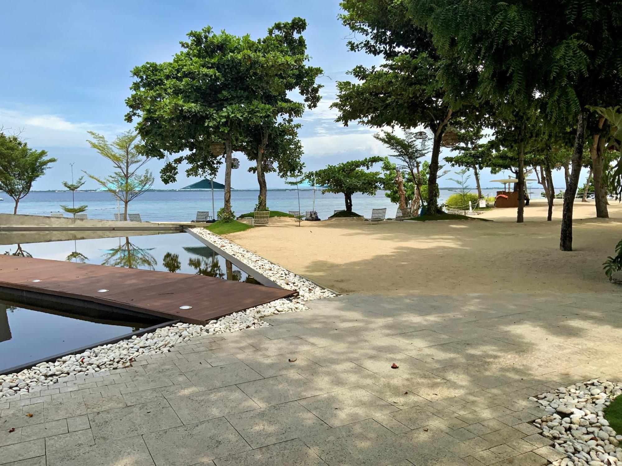 Apartment Dominiks Stylish Gem Ocean View Pool Queen Bed At Tambuli 8 Floor Fast Wifi *