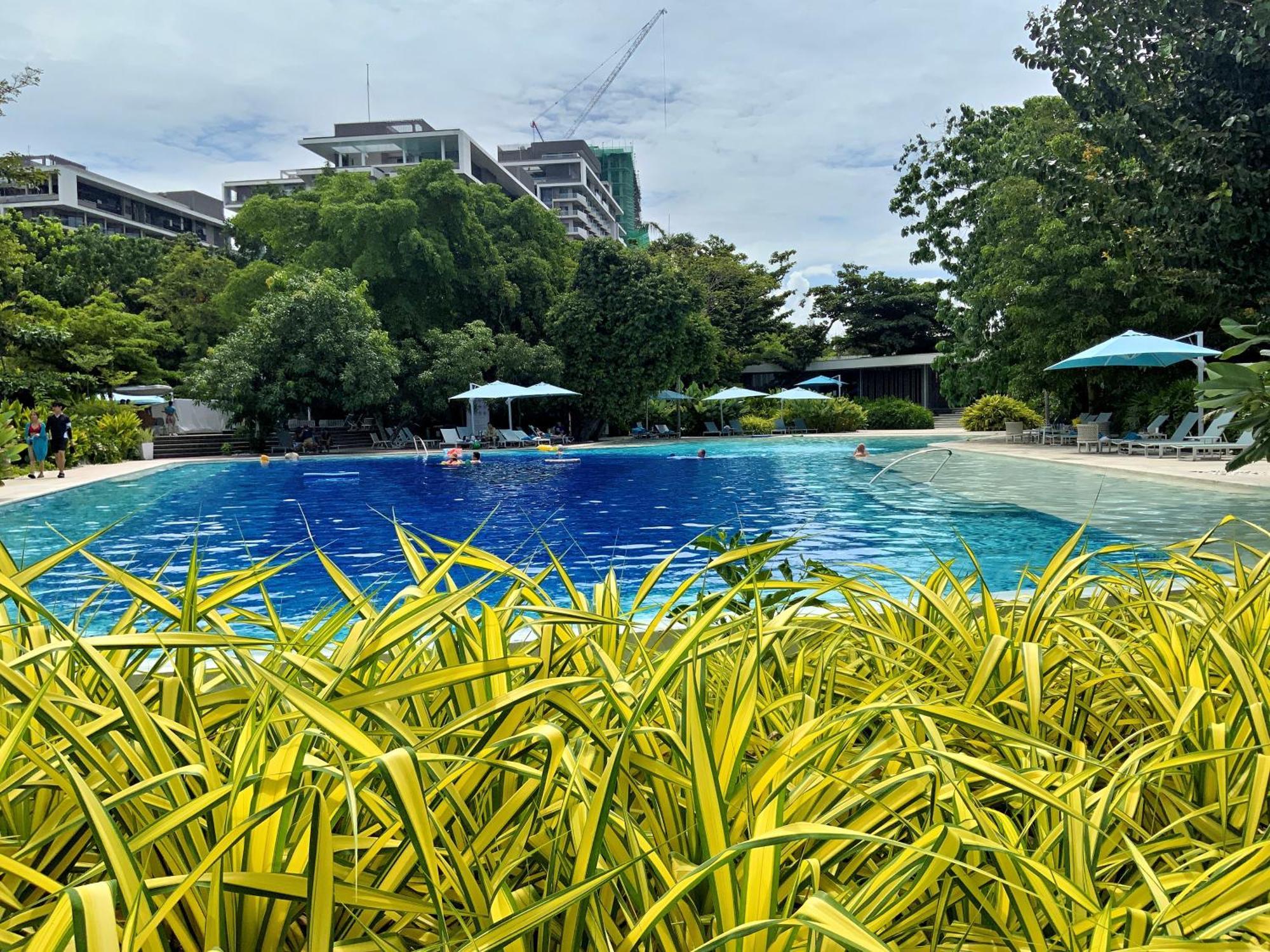 Apartment Dominiks Stylish Gem Ocean View Pool Queen Bed At Tambuli 8 Floor Fast Wifi *