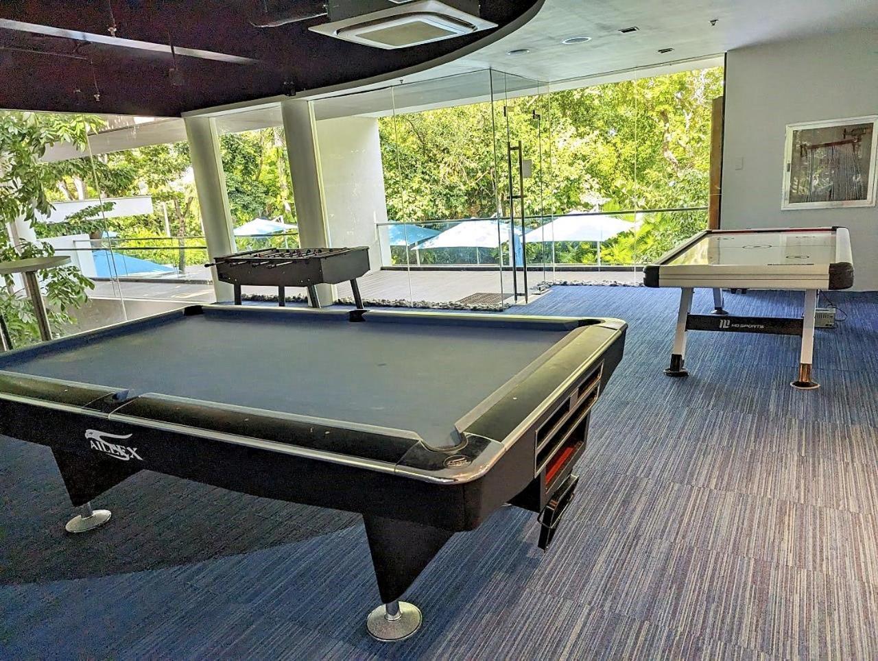 Dominiks Stylish Gem Ocean View Pool Queen Bed At Tambuli 8 Floor Fast Wifi * Lapu-Lapu City