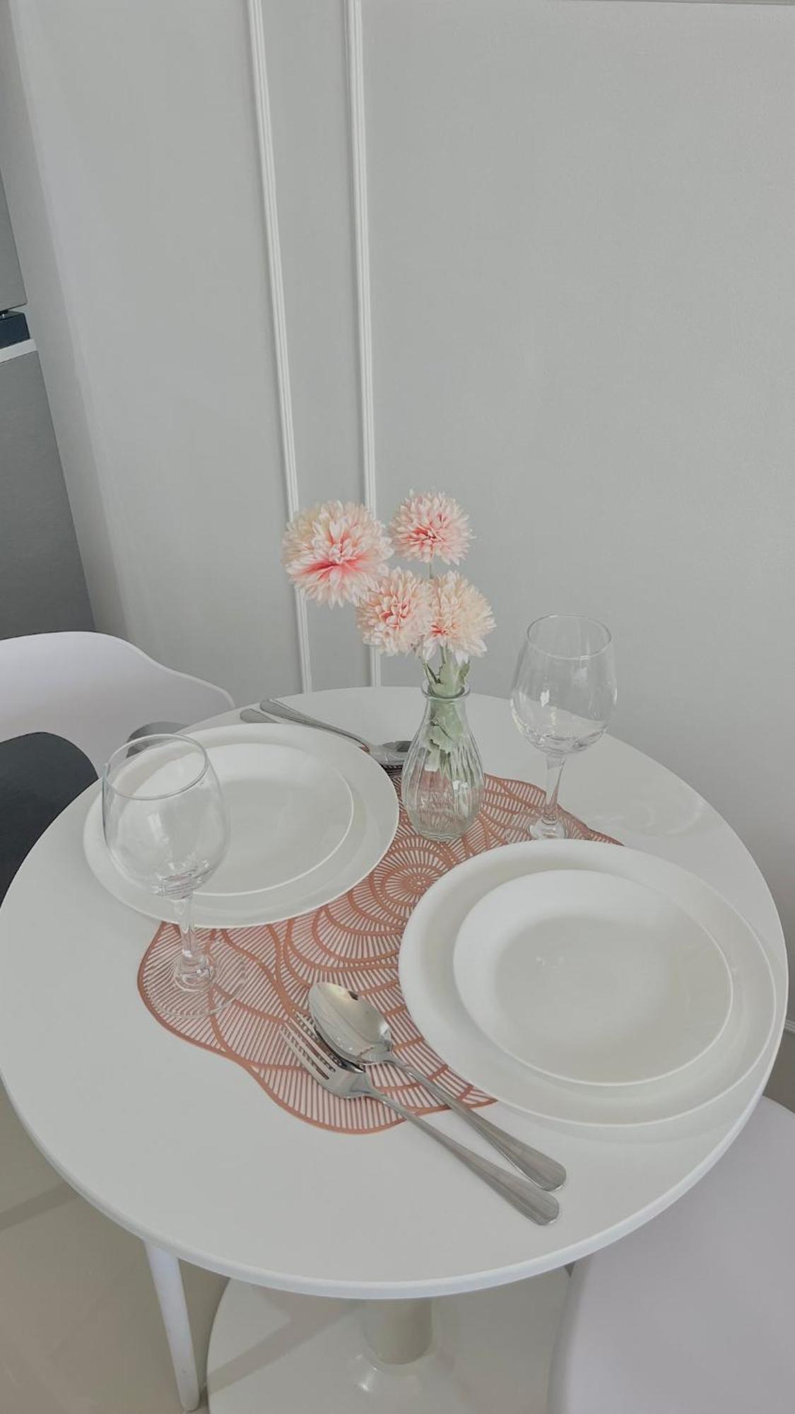 E&k Staycation Apartment *