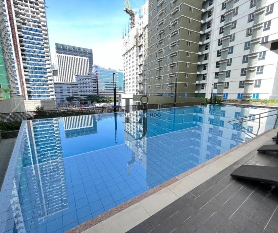 Lj Staycation T2-25 Hotel